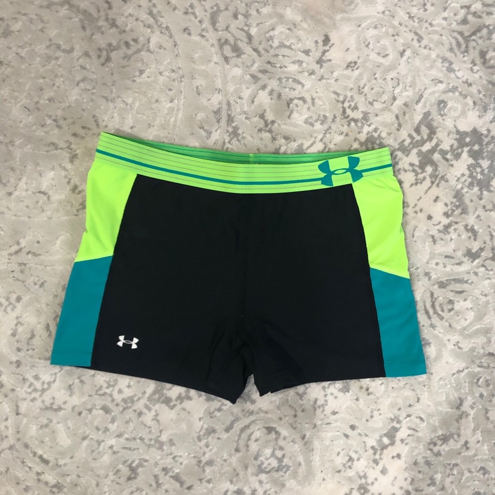 Under Armour heat gear compression bike shorts